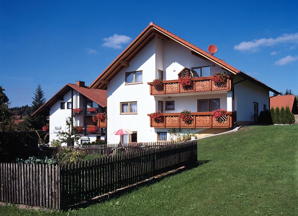 Gasthaus Und Ferienwohnungen "Zum Engel" Waldbrunn (Baden-Wurttemberg) Exterior photo